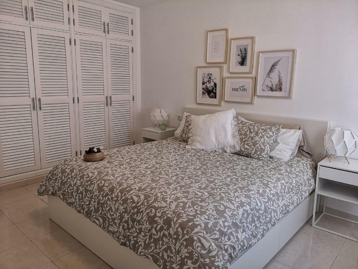 Caribe Luxury By El Medano Apartment Exterior foto